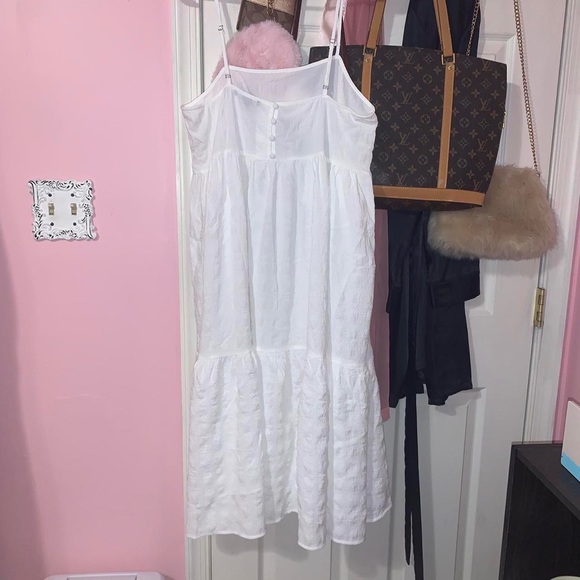 SOLD 🤍 - Picture 3 of 4